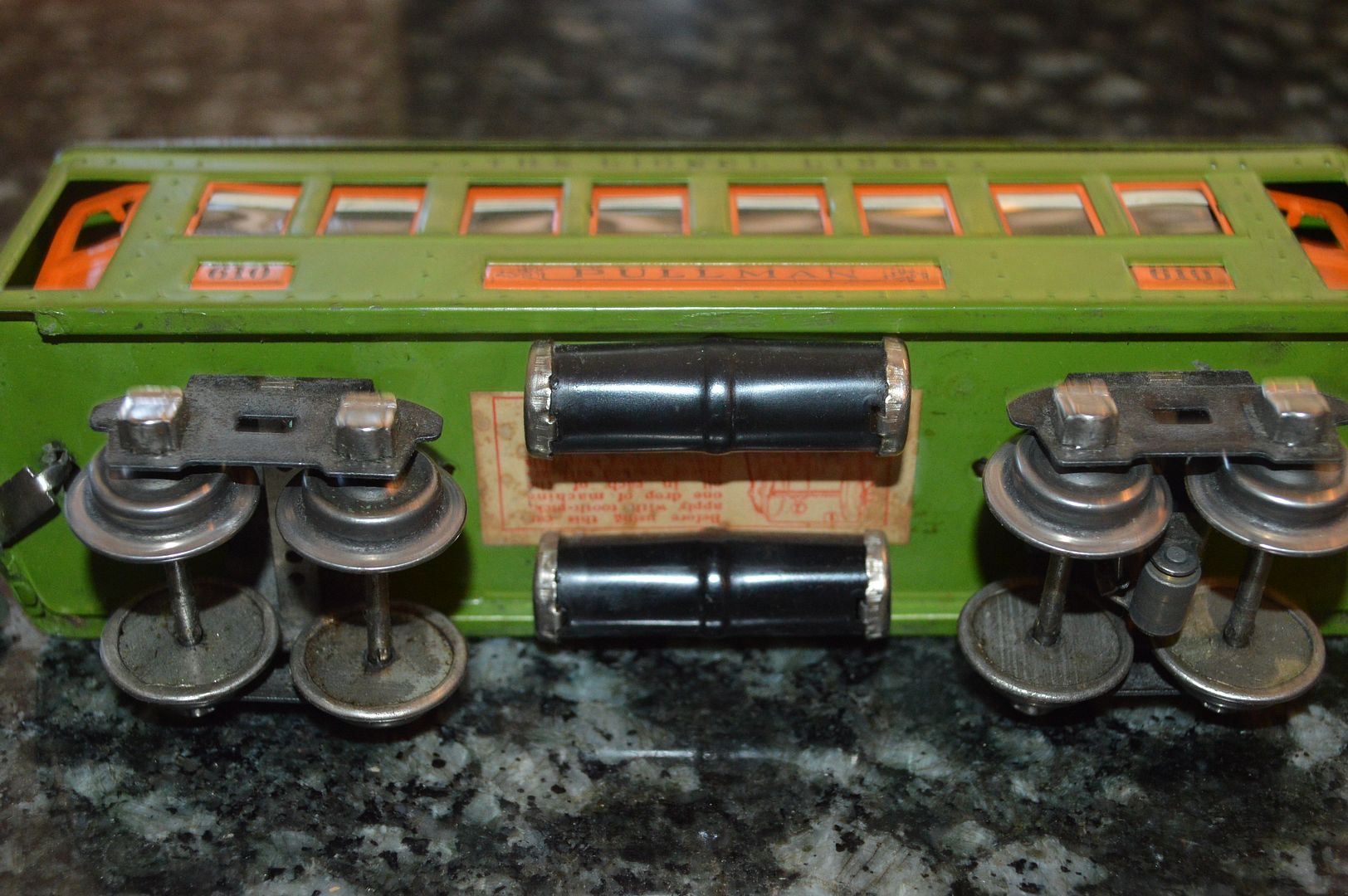RARE 1930 ERA VINTAGE LIONEL TRAIN SET WITH BOXES AND MASTER BOX